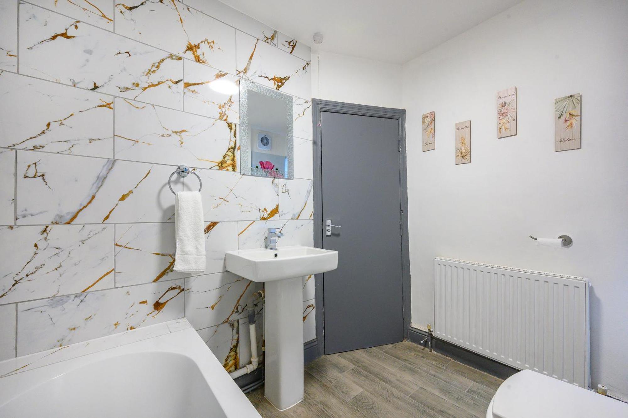 -Rf7H- For Your Relaxed & Cosy Free Parking Leeds  Exterior photo